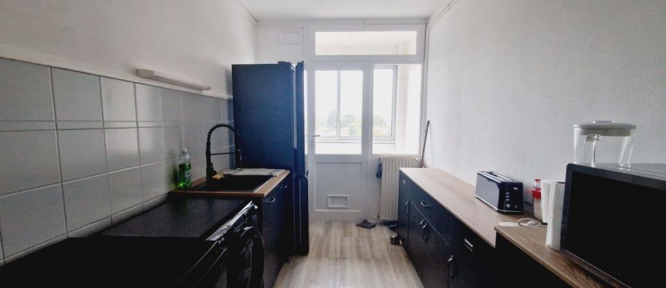 Apartment 4 rooms of 73 m² in Villenave-d'Ornon (33140)