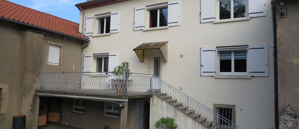 Maison 5 pièces de 120 m² à Labastide-Rouairoux (81270)