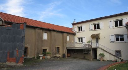 Maison 5 pièces de 120 m² à Labastide-Rouairoux (81270)