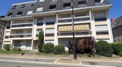 Apartment 1 room of 33 m² in Bourges (18000)