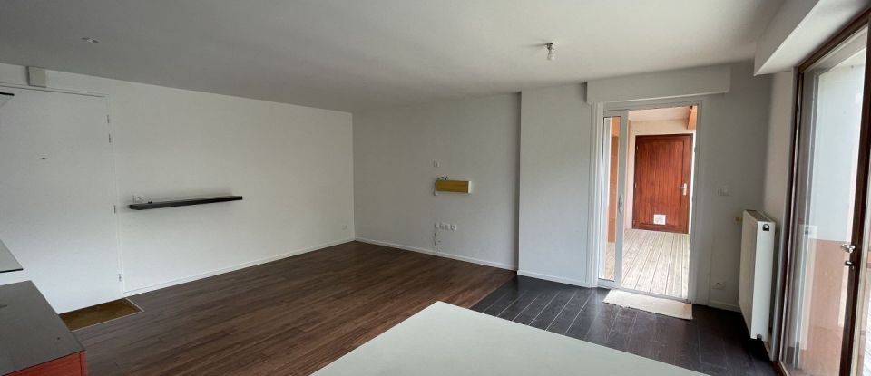 Appartement 4 pièces de 80 m² à La Chapelle-des-Fougeretz (35520)