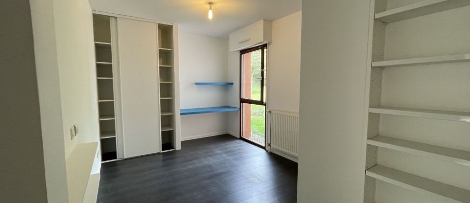 Apartment 4 rooms of 80 m² in La Chapelle-des-Fougeretz (35520)
