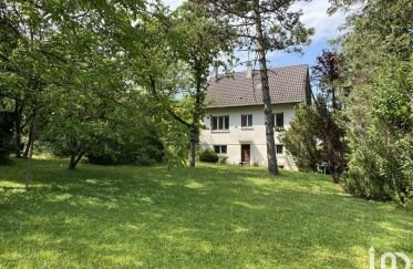 House 4 rooms of 100 m² in Montry (77450)