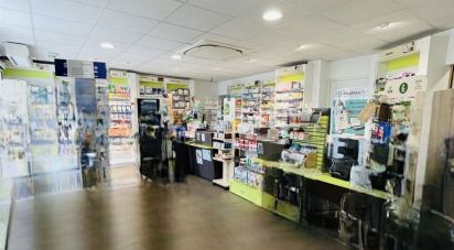 Retail property of 60 m² in Avon (77210)