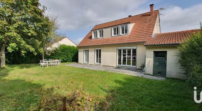 House 7 rooms of 150 m² in Le Perray-en-Yvelines (78610)
