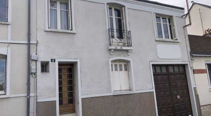 House 5 rooms of 92 m² in Tours (37000)