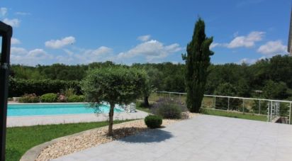 House 9 rooms of 220 m² in Lavilledieu (07170)