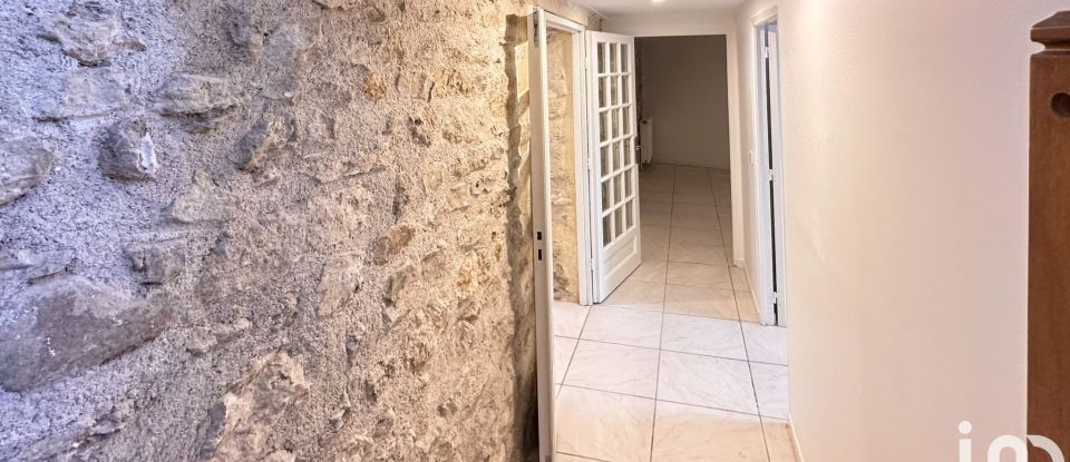 Apartment 5 rooms of 98 m² in Melun (77000)