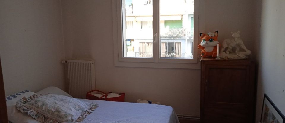Apartment 3 rooms of 56 m² in Marseille (13004)
