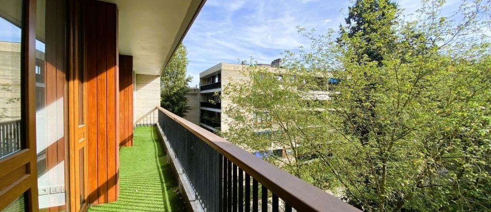 Appartement 5 pièces de 89 m² à La Celle-Saint-Cloud (78170)