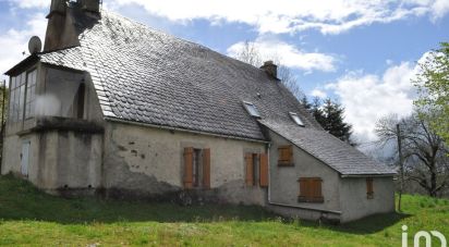 House 8 rooms of 224 m² in Saint-Donat (63680)