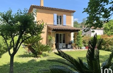 House 4 rooms of 128 m² in Le Rouret (06650)