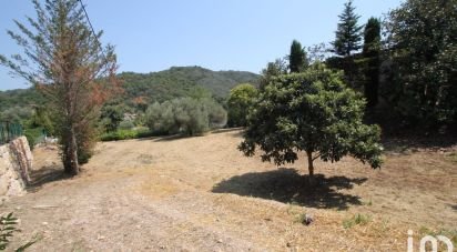 Land of 1,796 m² in Auribeau-sur-Siagne (06810)