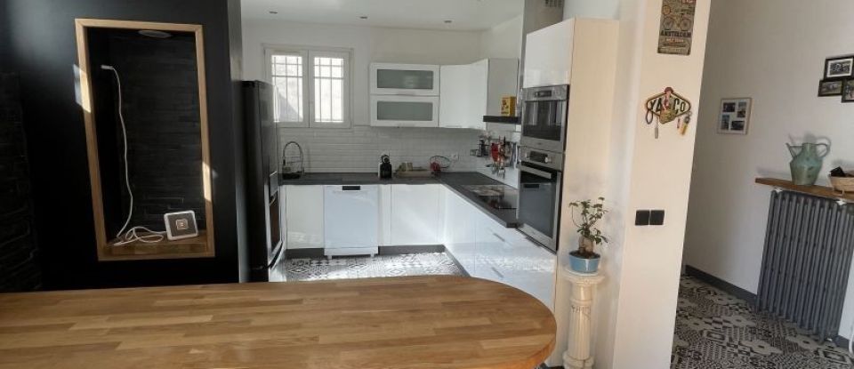 House 4 rooms of 112 m² in Clichy-sous-Bois (93390)