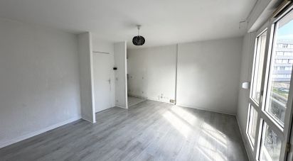 Apartment 1 room of 30 m² in Juvisy-sur-Orge (91260)