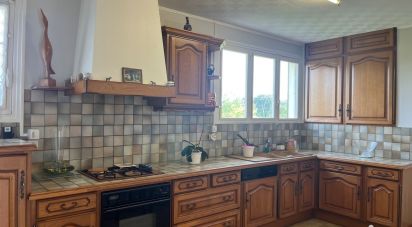 House 4 rooms of 86 m² in Pont-Hébert (50880)