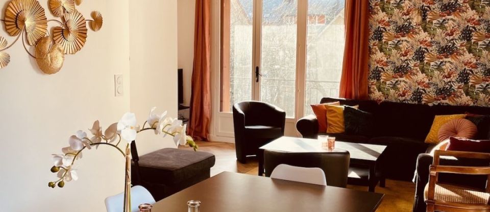 Apartment 5 rooms of 101 m² in Mont-Dore (63240)