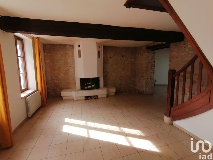 House 6 rooms of 152 m² in Compiègne (60200)