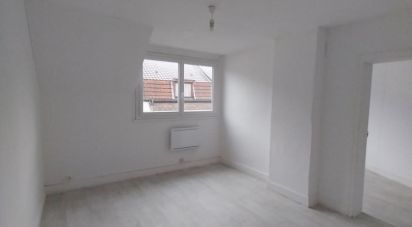 House 5 rooms of 100 m² in Hénin-Beaumont (62110)