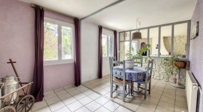 Maison 7 pièces de 130 m² à Le Coudray-sur-Thelle (60430)