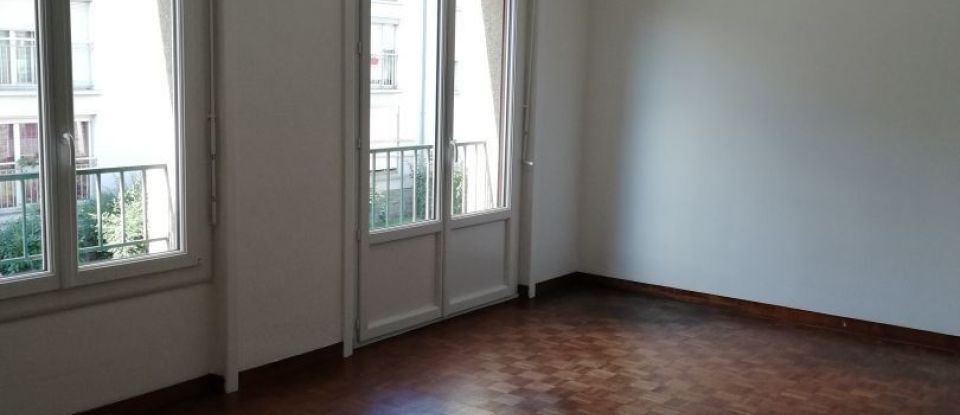 Appartement 3 pièces de 71 m² à Dinan (22100)