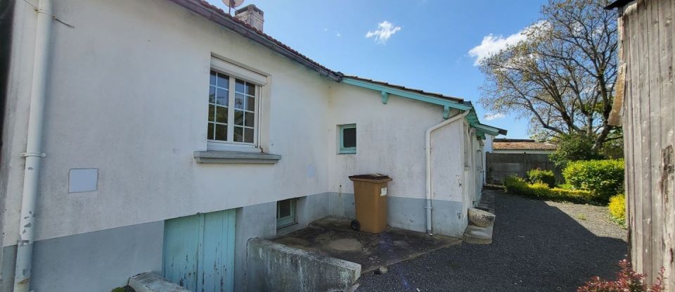 House 4 rooms of 83 m² in Saint-Julien-des-Landes (85150)