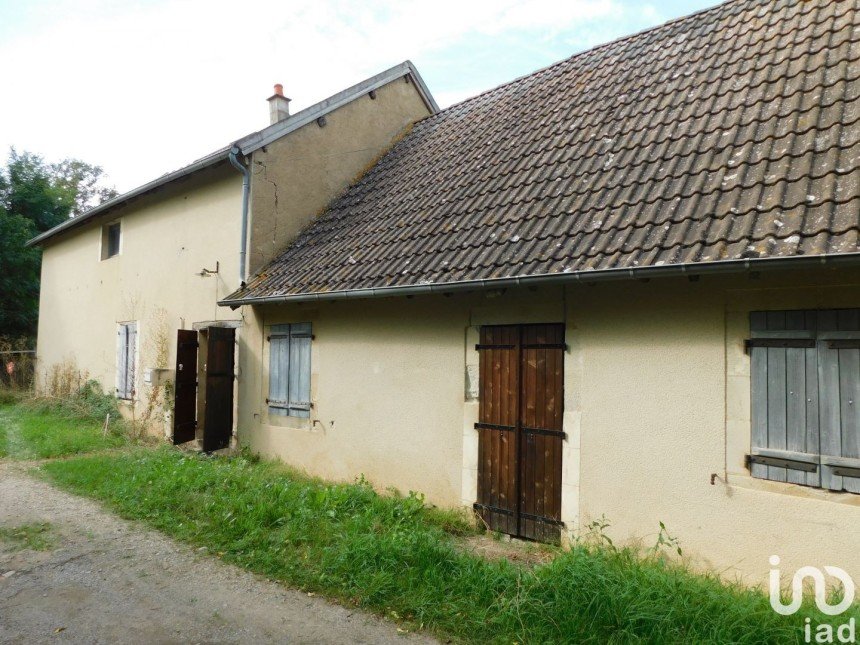 House 6 rooms of 170 m² in Reigny (18270)