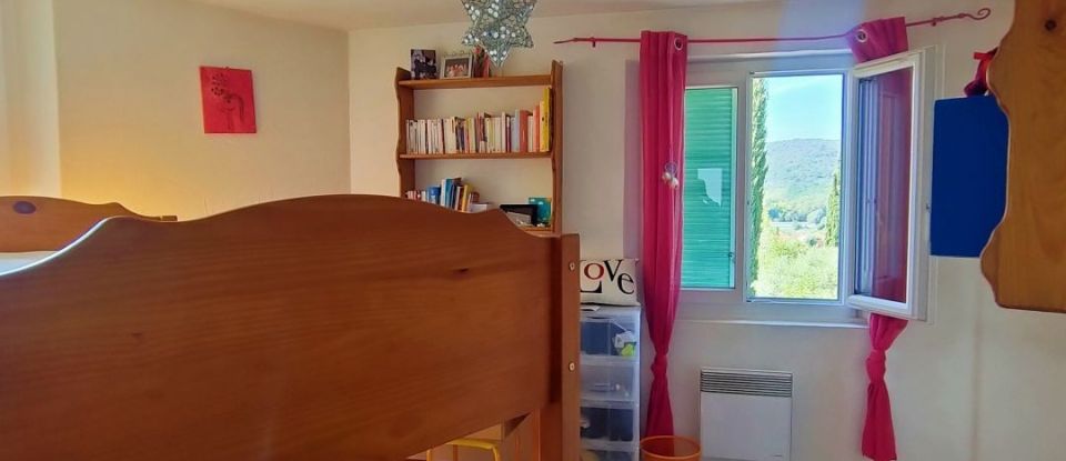 House 5 rooms of 105 m² in Villeneuve-Loubet (06270)