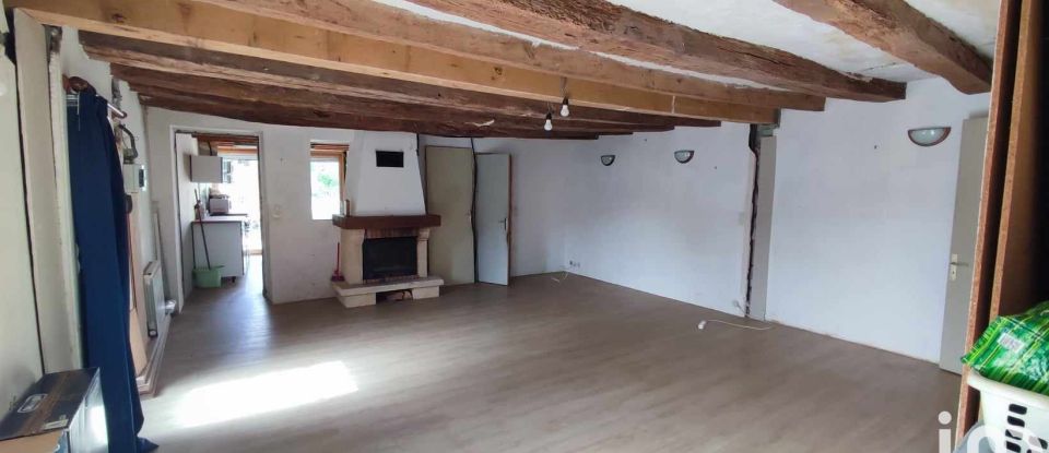 House 7 rooms of 137 m² in Descartes (37160)