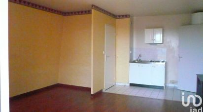 Apartment 1 room of 31 m² in Melun (77000)