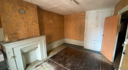House 5 rooms of 138 m² in Thizy-les-Bourgs (69240)