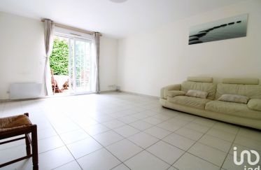 House 5 rooms of 99 m² in Lieusaint (77127)