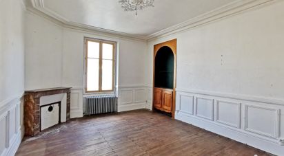 House 5 rooms of 148 m² in Saint-Genou (36500)