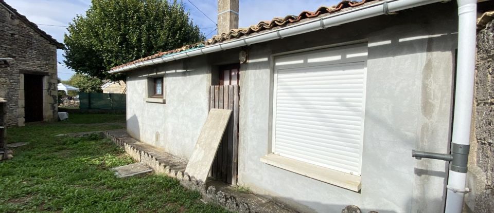 House 2 rooms of 46 m² in Chaunay (86510)