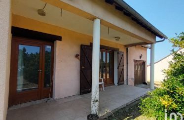 House 5 rooms of 122 m² in Chalivoy-Milon (18130)