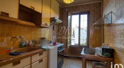 Apartment 3 rooms of 57 m² in Persan (95340)