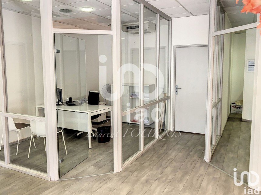 Right to lease of 180 m² in Sète (34200)