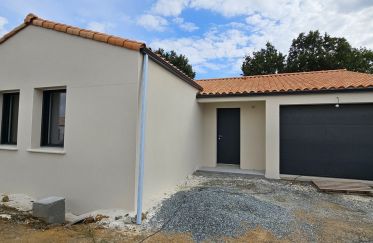 Maison 5 pièces de 91 m² à Essarts en Bocage (85140)