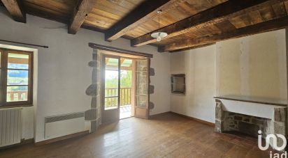 House 3 rooms of 90 m² in Junhac (15120)