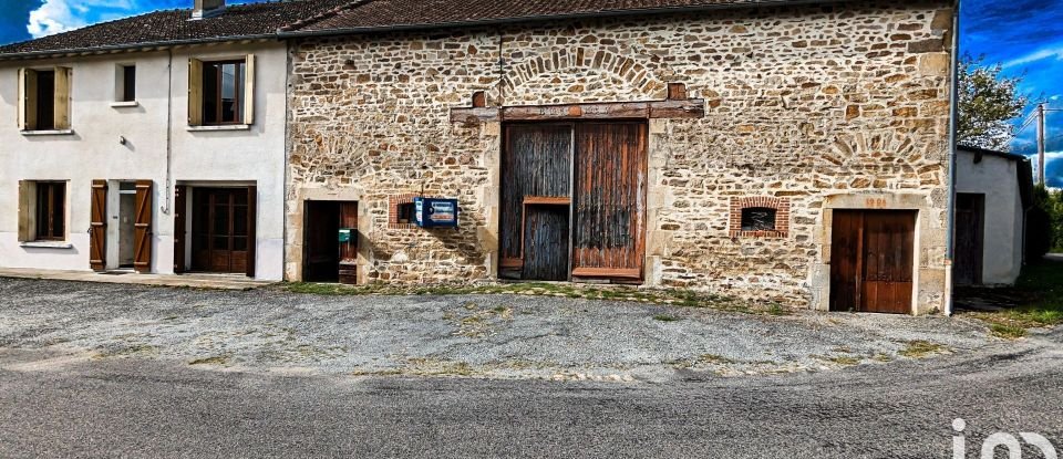 Maison de campagne 7 pièces de 177 m² à Saint-Amand-Magnazeix (87290)