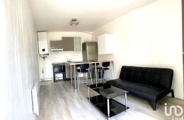 Apartment 2 rooms of 36 m² in Massy (91300)