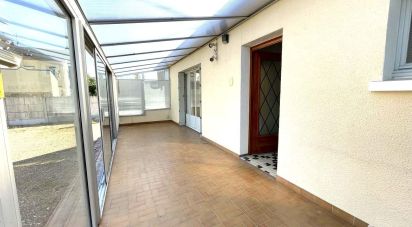 Maison 4 pièces de 115 m² à Saint-Jean-de-la-Ruelle (45140)