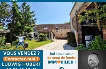 House 6 rooms of 184 m² in Le Merlerault (61240)