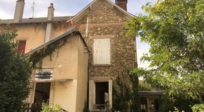 House 5 rooms of 116 m² in Rambouillet (78120)