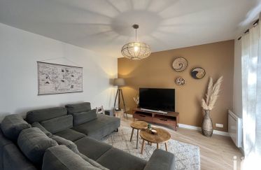 Apartment 3 rooms of 72 m² in Biganos (33380)
