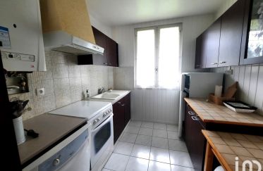 Appartement 3 pièces de 60 m² à Font-Romeu-Odeillo-Via (66120)