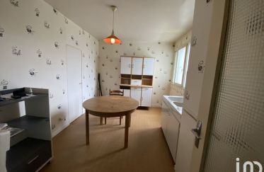 Apartment 3 rooms of 62 m² in Châlons-en-Champagne (51000)