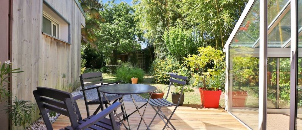 House 7 rooms of 158 m² in Nantes (44200)