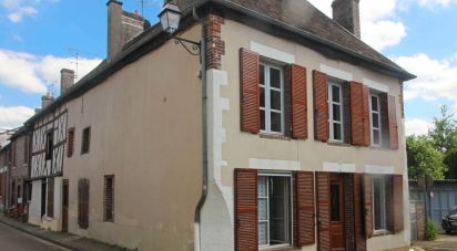 House 6 rooms of 130 m² in Bléneau (89220)