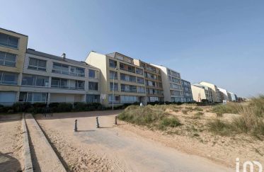 Apartment 2 rooms of 44 m² in Courseulles-sur-Mer (14470)